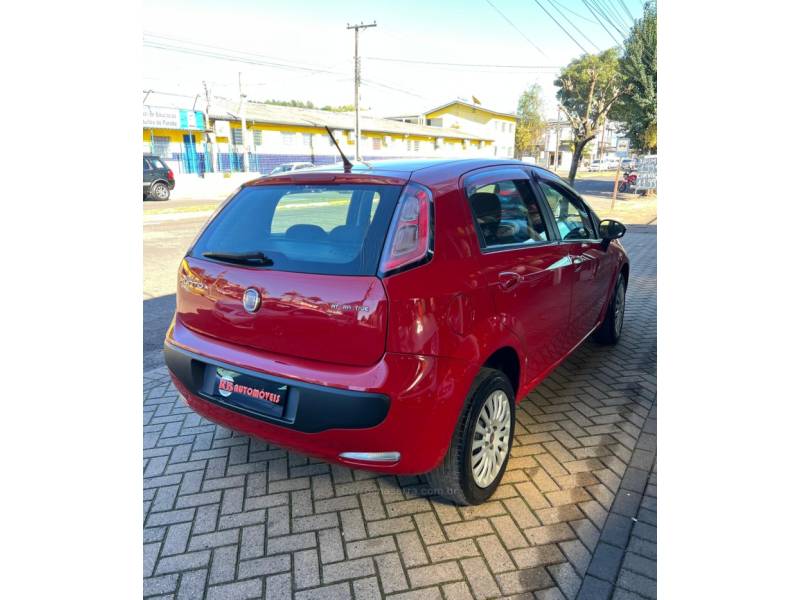 FIAT - PUNTO - 2013/2013 - Vermelha - R$ 39.900,00