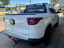 FIAT - TORO - 2017/2017 - Branca - R$ 95.900,00
