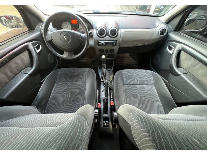 RENAULT - SANDERO - 2008/2008 - Prata - R$ 29.900,00