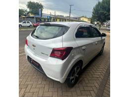 CHEVROLET - ONIX - 2016/2017 - Branca - R$ 59.900,00