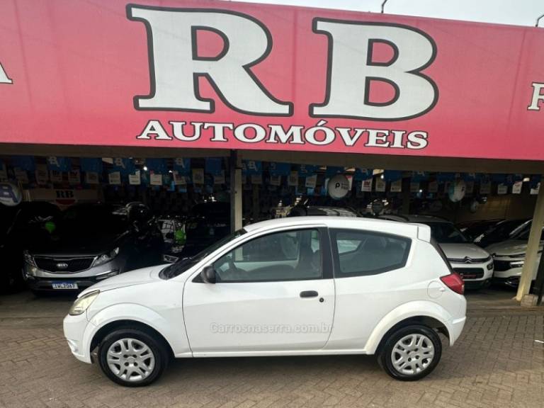 FORD - KA - 2009/2009 - Branca - R$ 22.900,00