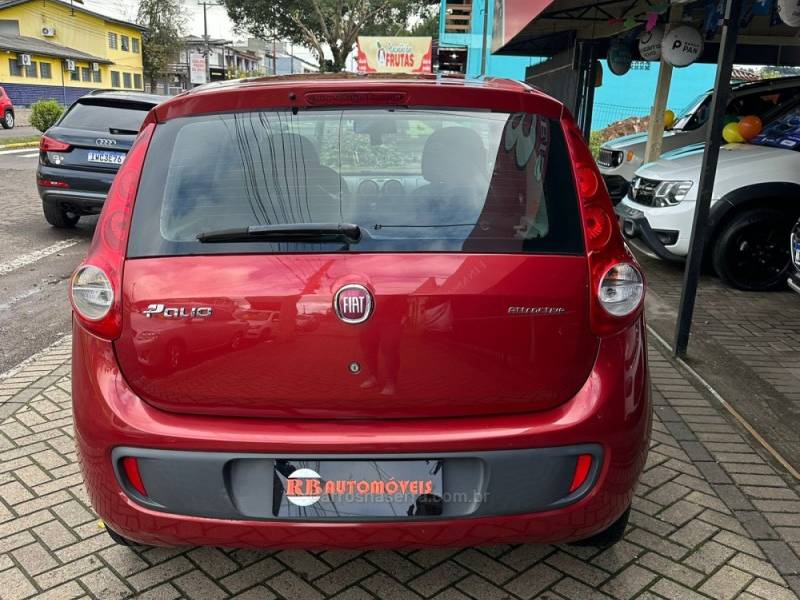 FIAT - PALIO - 2014/2014 - Vermelha - R$ 38.900,00