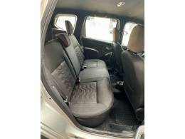 RENAULT - DUSTER - 2016/2016 - Cinza - R$ 66.900,00