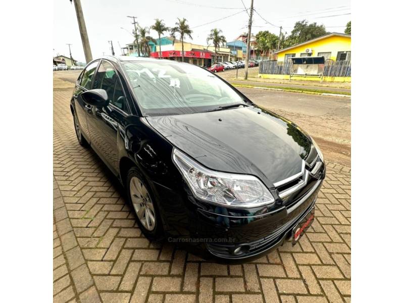 CITROËN - C4 - 2012/2012 - Preta - R$ 34.900,00