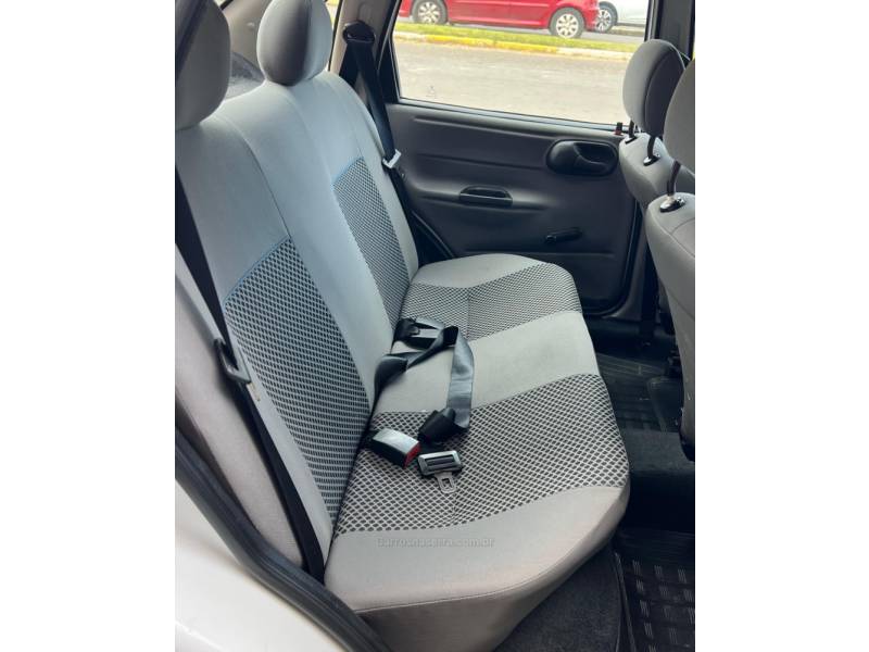 CHEVROLET - CLASSIC - 2010/2010 - Branca - R$ 22.900,00