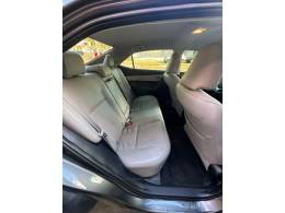 TOYOTA - COROLLA - 2014/2015 - Cinza - R$ 87.900,00