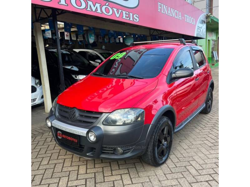 VOLKSWAGEN - CROSSFOX - 2008/2008 - Vermelha - R$ 37.900,00
