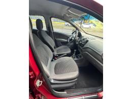 FIAT - PALIO - 2014/2014 - Vermelha - R$ 38.900,00
