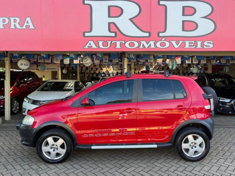 VOLKSWAGEN - CROSSFOX - 2008/2008 - Vermelha - R$ 35.900,00