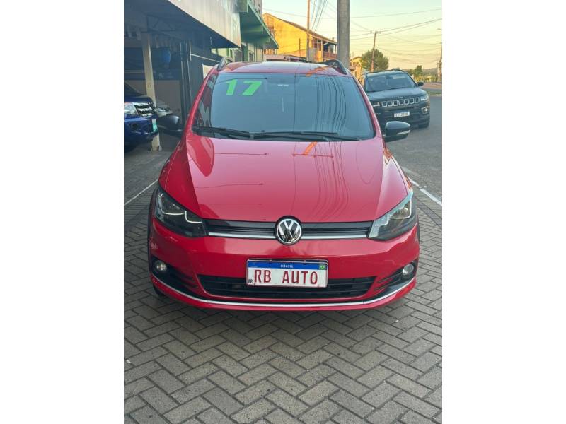 VOLKSWAGEN - FOX - 2016/2017 - Vermelha - R$ 58.900,00