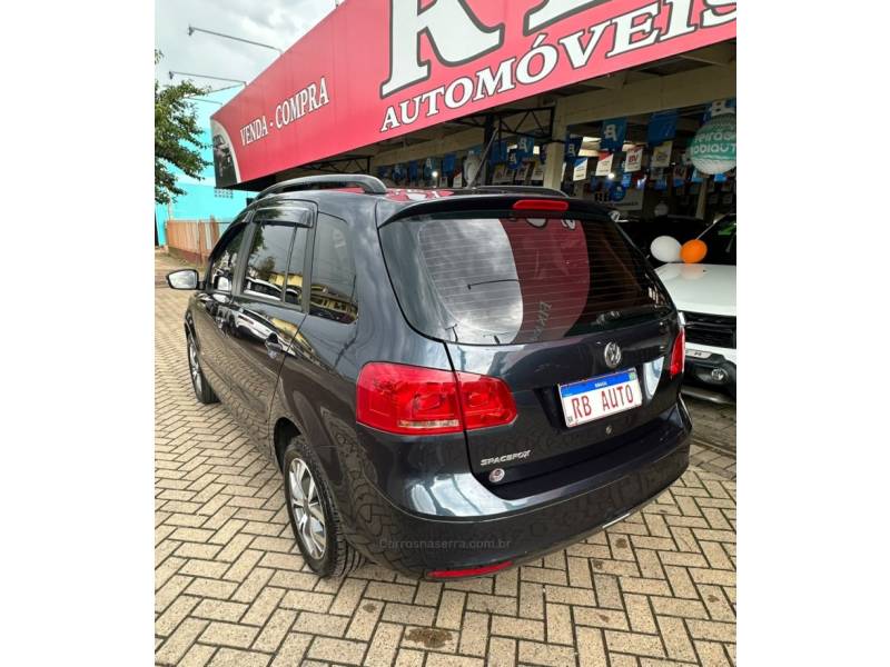 VOLKSWAGEN - SPACEFOX - 2013/2013 - Azul - R$ 44.900,00