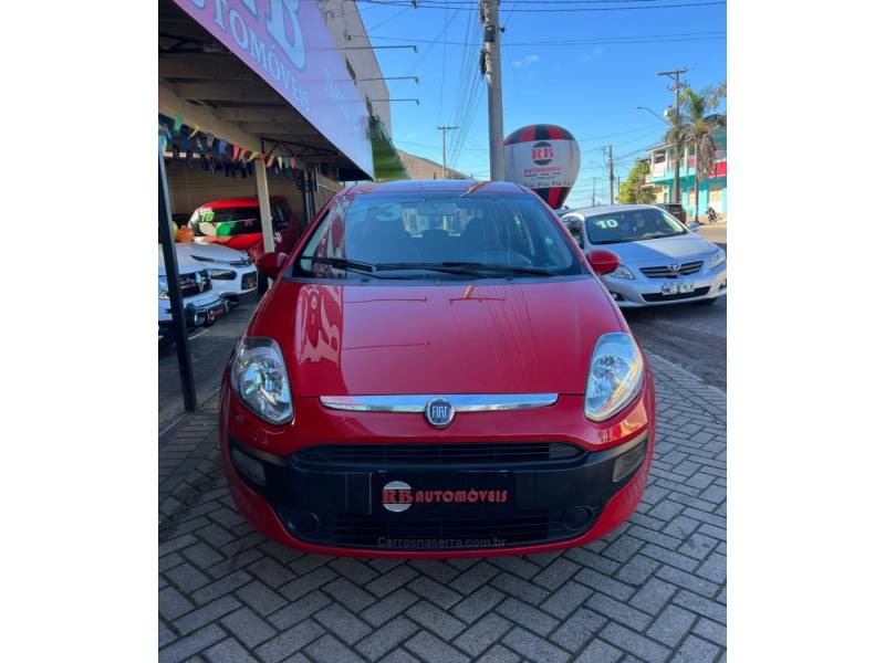 FIAT - PUNTO - 2013/2013 - Vermelha - R$ 39.900,00