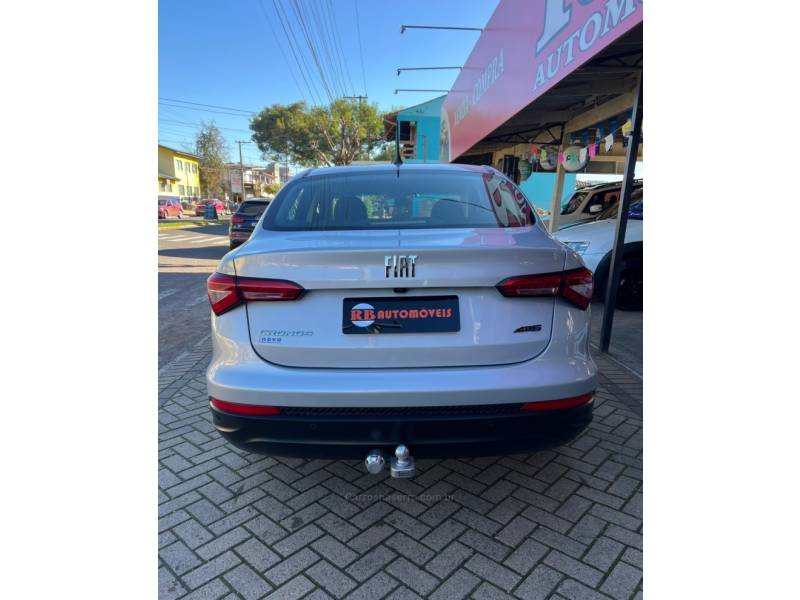 FIAT - CRONOS - 2018/2019 - Prata - R$ 69.900,00