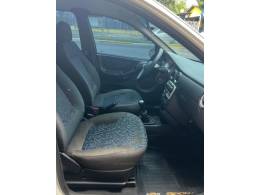 CHEVROLET - CELTA - 2005/2005 - Branca - R$ 17.900,00