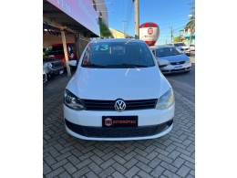 VOLKSWAGEN - FOX - 2013/2013 - Branca - R$ 37.900,00