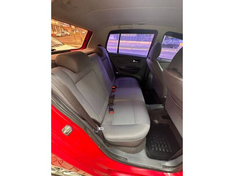 VOLKSWAGEN - FOX - 2011/2011 - Vermelha - R$ 35.900,00