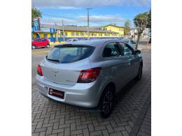 CHEVROLET - ONIX - 2016/2016 - Prata - R$ 56.900,00
