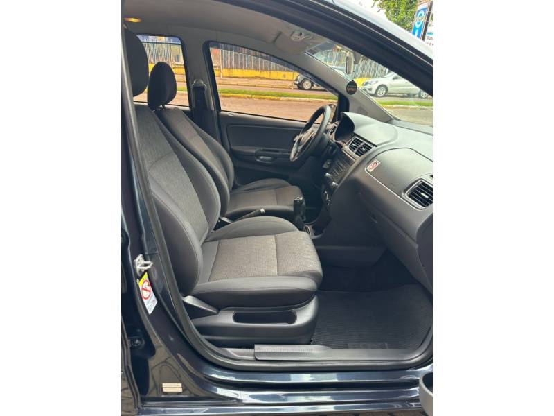 VOLKSWAGEN - SPACEFOX - 2013/2013 - Azul - R$ 44.900,00