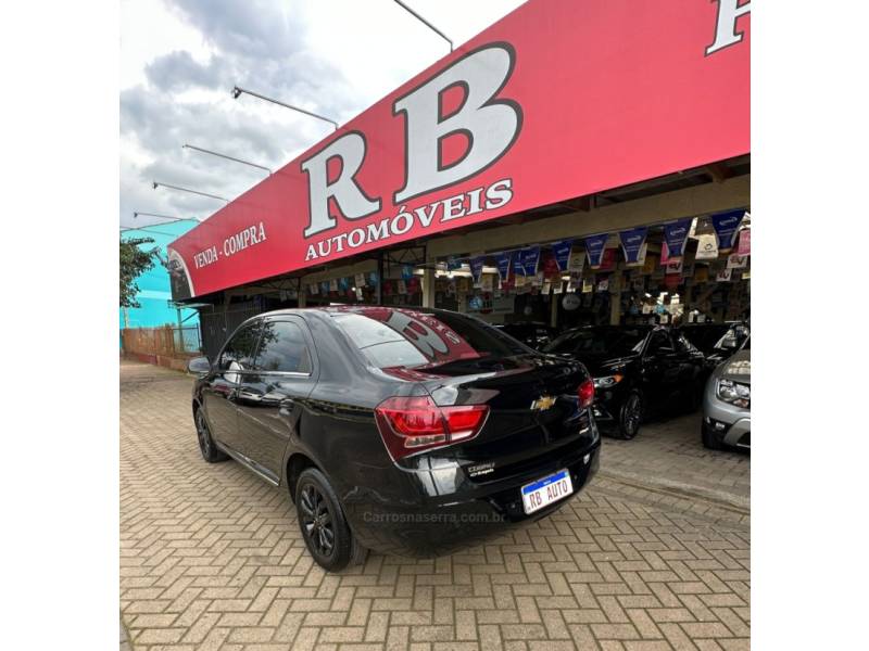 CHEVROLET - COBALT - 2018/2019 - Preta - R$ 65.900,00