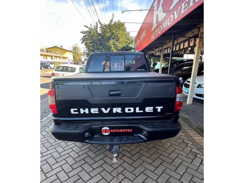 CHEVROLET - S10 - 2009/2010 - Preta - R$ 82.900,00