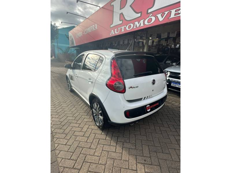 FIAT - PALIO - 2014/2014 - Branca - R$ 44.900,00