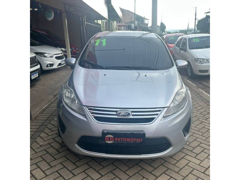 FORD - FIESTA - 2011/2011 - Cinza - R$ 37.900,00