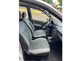 CHEVROLET - CLASSIC - 2010/2010 - Branca - R$ 22.900,00