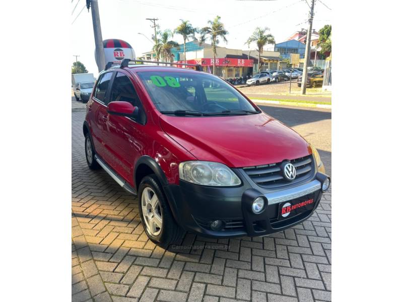 VOLKSWAGEN - CROSSFOX - 2008/2008 - Vermelha - R$ 35.900,00