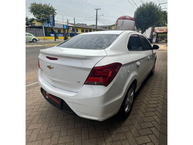CHEVROLET - PRISMA - 2019/2019 - Branca - R$ 65.900,00