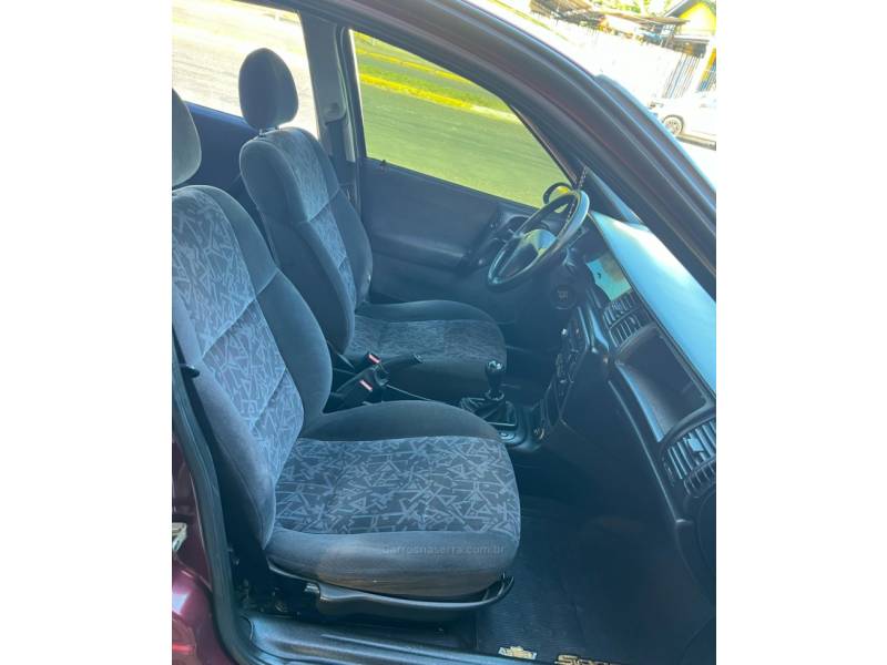 CHEVROLET - VECTRA - 1997/1997 - Vermelha - R$ 17.900,00