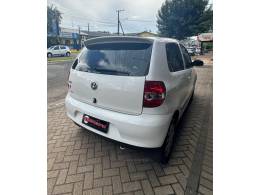 VOLKSWAGEN - FOX - 2008/2008 - Branca - R$ 25.900,00