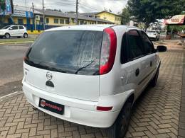 CHEVROLET - CORSA - 2004/2004 - Branca - R$ 19.900,00