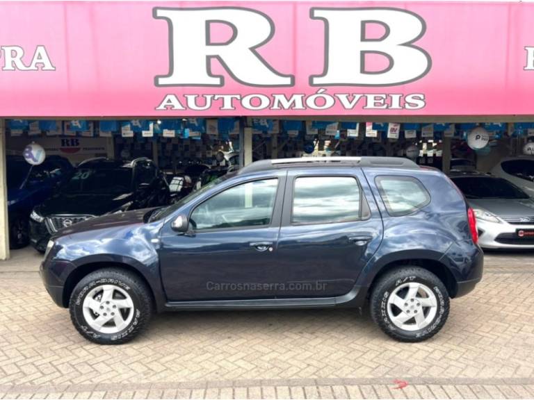 RENAULT - DUSTER - 2014/2014 - Azul - R$ 57.900,00