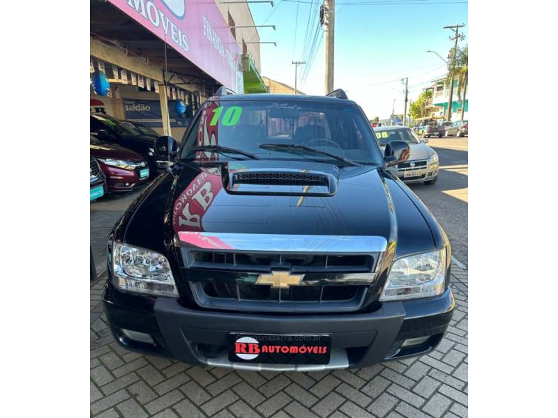 CHEVROLET - S10 - 2009/2010 - Preta - R$ 82.900,00
