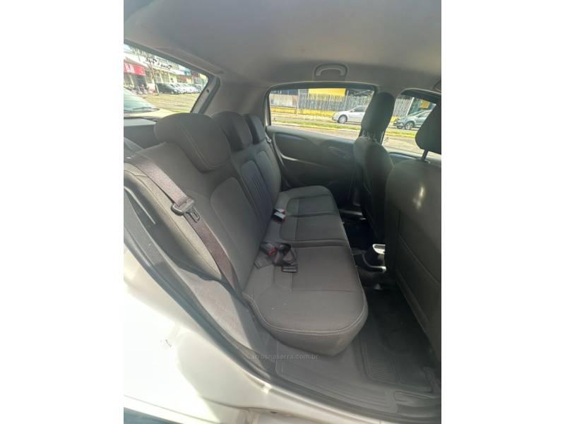 FIAT - PUNTO - 2017/2017 - Branca - R$ 49.900,00