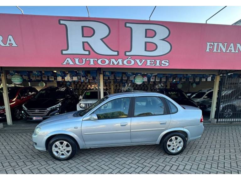 CHEVROLET - CLASSIC - 2012/2012 - Prata - R$ 27.900,00