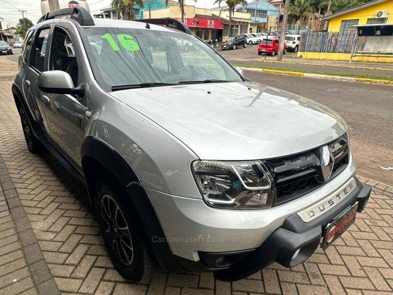 RENAULT - DUSTER - 2016/2016 - Cinza - R$ 66.900,00