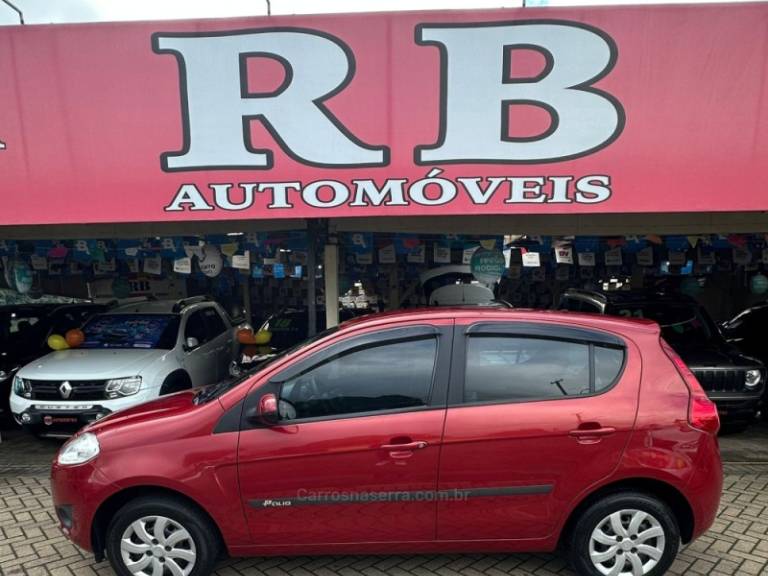 FIAT - PALIO - 2014/2014 - Vermelha - R$ 38.900,00