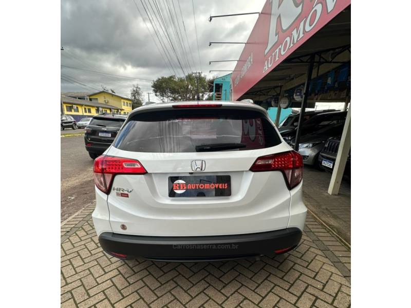 HONDA - HR-V - 2018/2018 - Branca - R$ 99.900,00