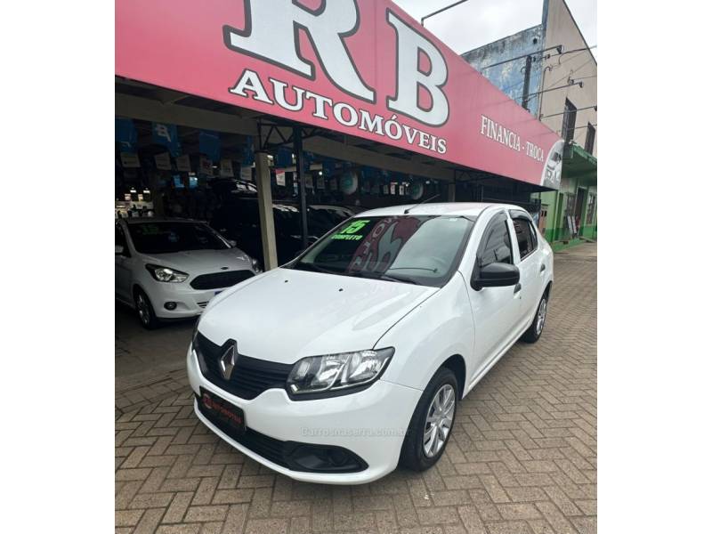 RENAULT - LOGAN - 2015/2015 - Branca - R$ 35.900,00
