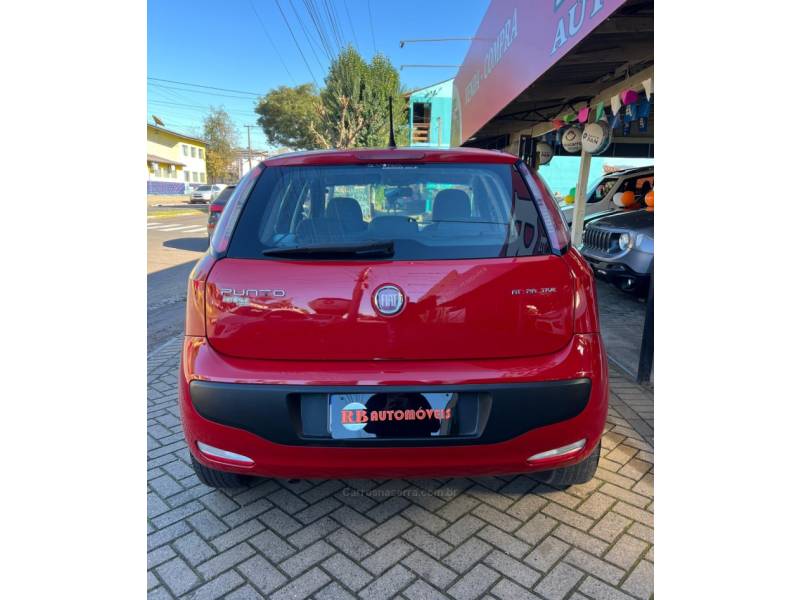 FIAT - PUNTO - 2013/2013 - Vermelha - R$ 39.900,00
