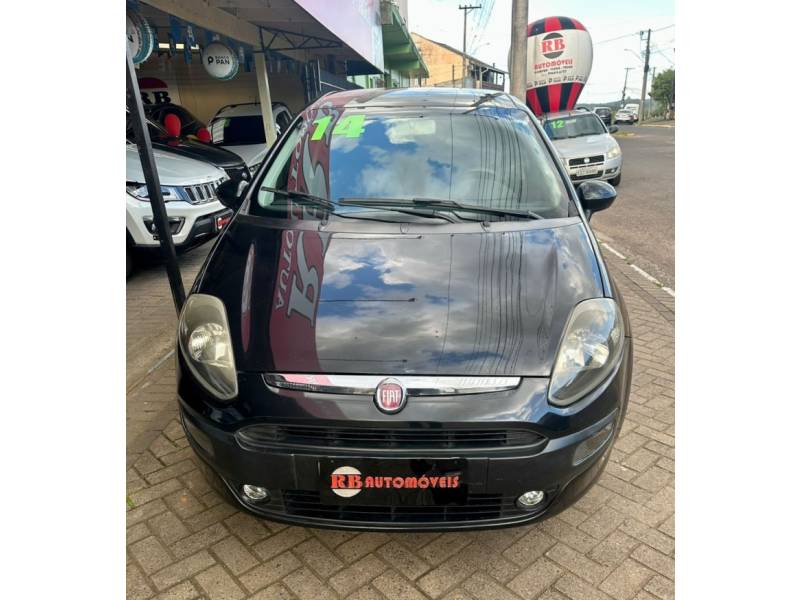 FIAT - PUNTO - 2013/2014 - Preta - R$ 41.900,00