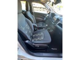 FIAT - TORO - 2017/2017 - Branca - R$ 95.900,00