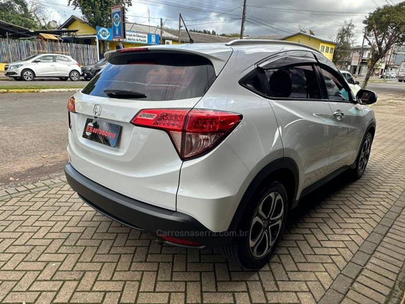 HONDA - HR-V - 2018/2018 - Branca - R$ 99.900,00
