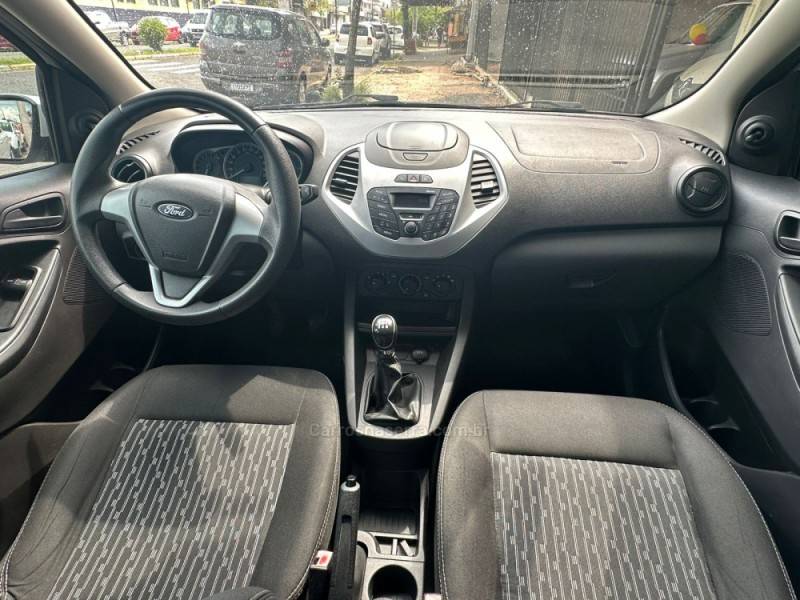 FORD - KA - 2017/2017 - Branca - R$ 44.900,00