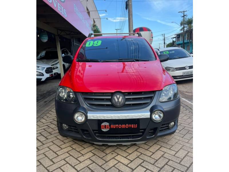 VOLKSWAGEN - CROSSFOX - 2008/2008 - Vermelha - R$ 37.900,00