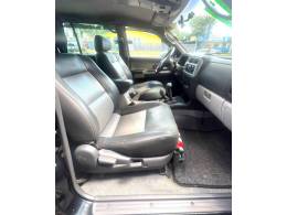 MITSUBISHI - PAJERO - 2007/2007 - Preta - R$ 49.900,00
