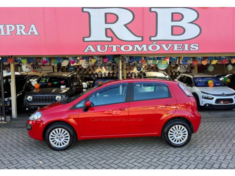 FIAT - PUNTO - 2013/2013 - Vermelha - R$ 39.900,00