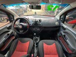 FIAT - UNO - 2011/2012 - Laranja - R$ 37.900,00