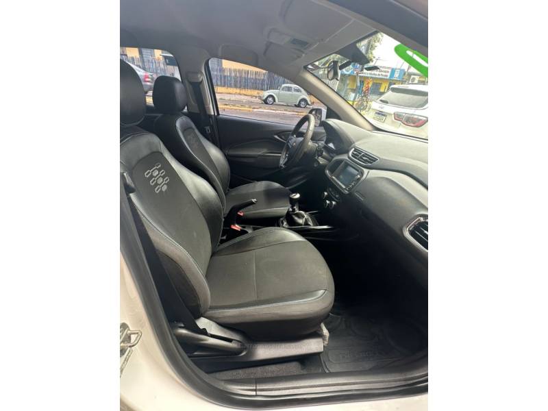 CHEVROLET - PRISMA - 2019/2019 - Branca - R$ 65.900,00